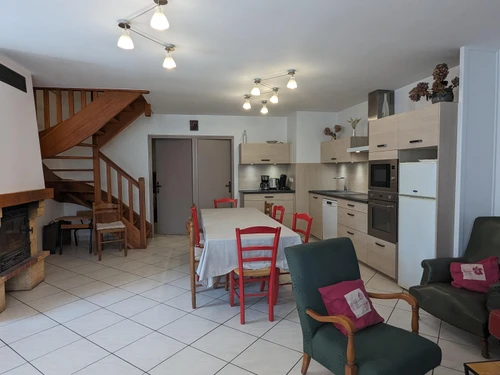 Gasthaus Mavilly-Mandelot, 4 Schlafzimmer, 10 Personen - photo_1011695288733