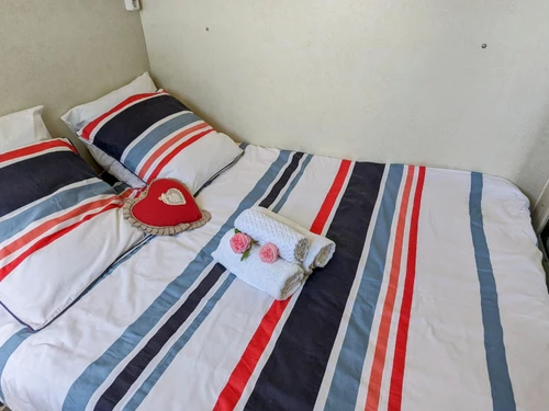 Gasthaus Ouges, 2 Schlafzimmer, 5 Personen - photo_1011695313279