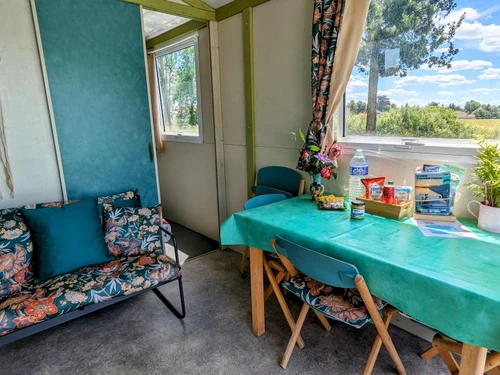 Gasthaus Ouges, 2 Schlafzimmer, 5 Personen - photo_1011695313279