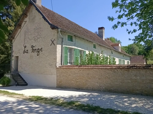 Casa rural Bèze, 5 dormitorios, 14 personas - photo_1011695328280