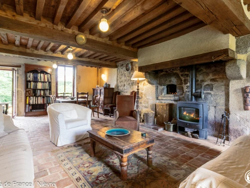 Gîte Saint-Martin-du-Puy, 4 pièces, 8 personnes - photo_1011695344950