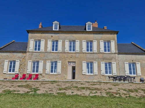 Gîte Cercy-la-Tour, 8 pièces, 14 personnes - photo_1011695358210