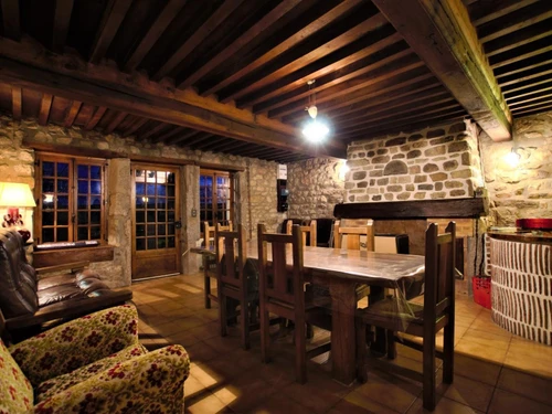 Casa rural Quarré-les-Tombes, 3 dormitorios, 6 personas - photo_1011695386772