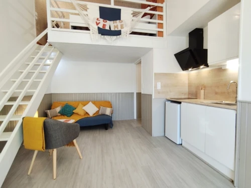 Apartment Fleury-Saint-Pierre-la-Mer, 2 bedrooms, 4 persons - photo_1011697204231