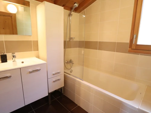 Apartment Les Gets, 2 bedrooms, 6 persons - photo_15690726411