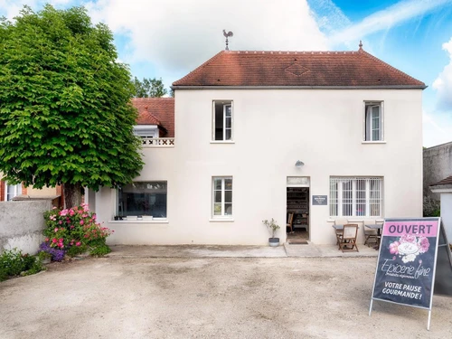 Apartment Marolles-sous-Lignières, 2 bedrooms, 4 persons - photo_1011697300597