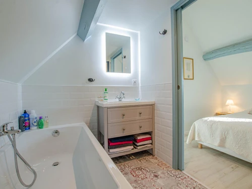 Apartment Marolles-sous-Lignières, 2 bedrooms, 4 persons - photo_1011697300597