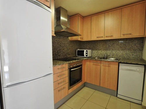 Apartment Roses, 2 bedrooms, 6 persons - photo_18949204108