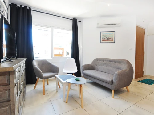 Apartment Roses, 3 bedrooms, 6 persons - photo_18949212284