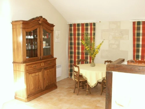 Casa rural Saint-Benoît-la-Forêt, 2 dormitorios, 4 personas - photo_12518093144