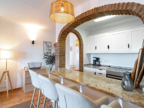 Apartamento Nerja, 2 dormitorios, 4 personas - photo_1011701480529