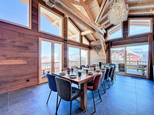 Chalet Le Corbier, 5 bedrooms, 14 persons - photo_1011683556536