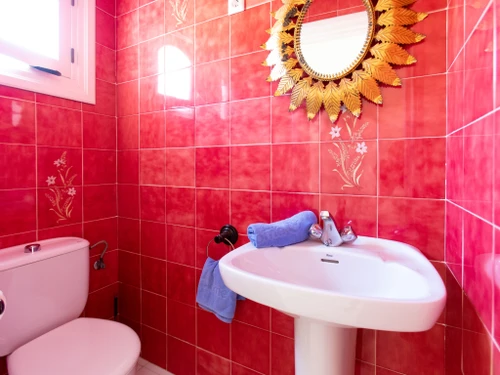 Casa Nerja, 4 dormitorios, 6 personas - photo_19043560904