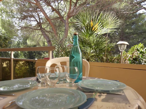 Apartment Bormes-les-Mimosas, 1 bedroom, 4 persons - photo_1011701749480