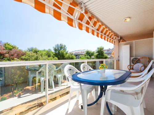 Apartment Salou, 2 bedrooms, 6 persons - photo_1011702506170