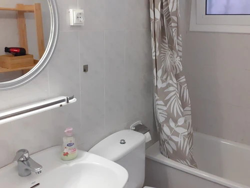 Apartment Lloret de Mar, 1 bedroom, 4 persons - photo_18985222539
