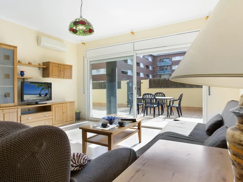 Apartment Lloret de Mar, 2 bedrooms, 6 persons - photo_18949669007