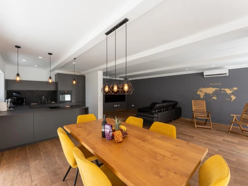 Villa Arona, 5 pièces, 10 personnes - photo_1011712643569