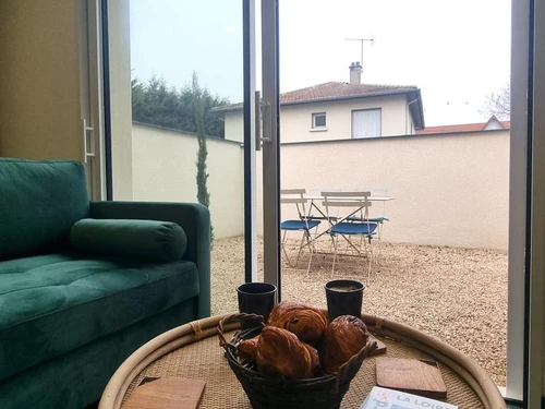 Gasthaus Montrond les Bains, 1 Schlafzimmer, 2 Personen - photo_1011712929151