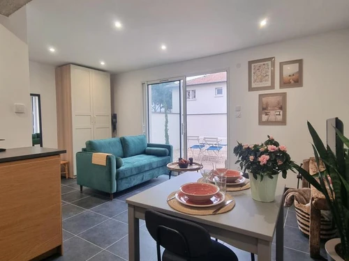 Gasthaus Montrond les Bains, 1 Schlafzimmer, 2 Personen - photo_1011712929151