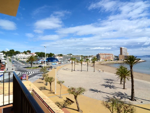 Apartamento L'Escala, 2 dormitorios, 5 personas - photo_19858031678