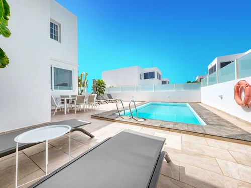 Villa Playa Blanca, 3 bedrooms, 6 persons - photo_1011713122623