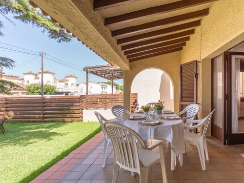Villa Empuriabrava, 5 pièces, 7 personnes - photo_19081738162