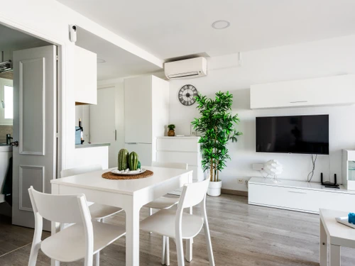 Apartment Arenal d'en Castell, 1 bedroom, 4 persons - photo_1011715580673