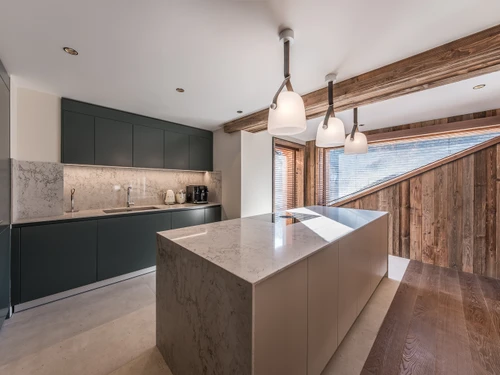 Apartment Les Allues, 4 bedrooms, 10 persons - photo_1011684722777