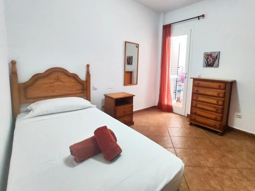 Apartment Arrecife, 2 bedrooms, 3 persons - photo_1011716879648