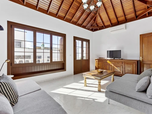 Villa Tías, 4 pièces, 6 personnes - photo_1011716894688