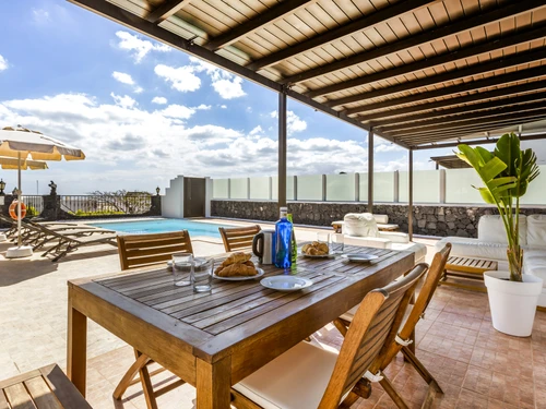 Villa Tías, 4 pièces, 6 personnes - photo_1011716897231