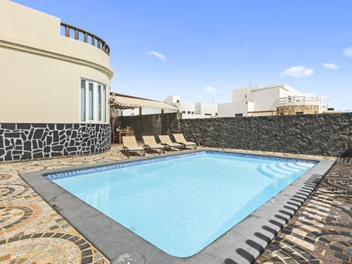 Villa Tahiche, 4 bedrooms, 8 persons - photo_1011716908196