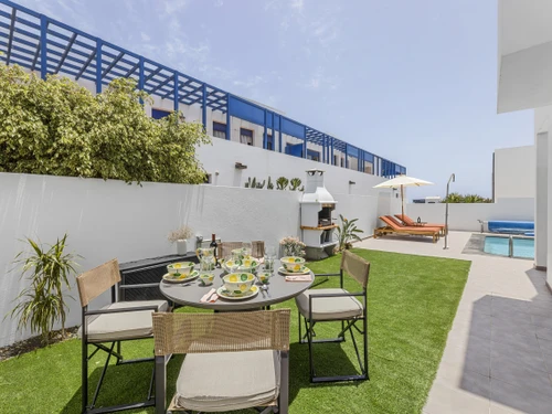 Villa Playa Blanca, 2 bedrooms, 4 persons - photo_1011716914939