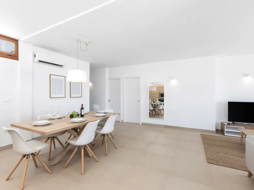 Villa Playa Blanca, 4 bedrooms, 8 persons - photo_1011716916611