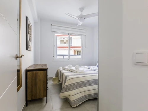 Apartamento Torre del Mar, 2 dormitorios, 5 personas - photo_1011716922470