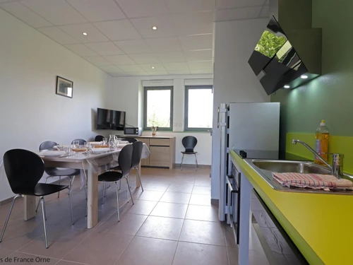 Casa rural Lonlay-l'Abbaye, 3 dormitorios, 15 personas - photo_1011717170727