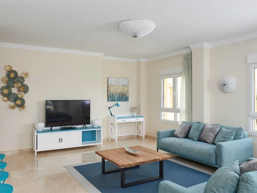 Apartamento Oliva, 3 dormitorios, 6 personas - photo_1011719082946