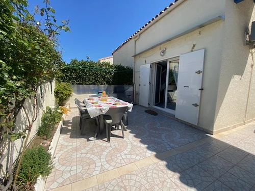 Villa Fleury-Saint-Pierre-la-Mer, 2 bedrooms, 6 persons - photo_1011598827489