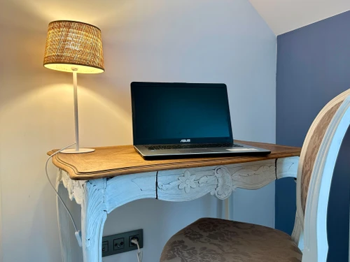 Guestroom Chailly-sur-Armançon, 1 pièce, 2 personnes - photo_1011719609688