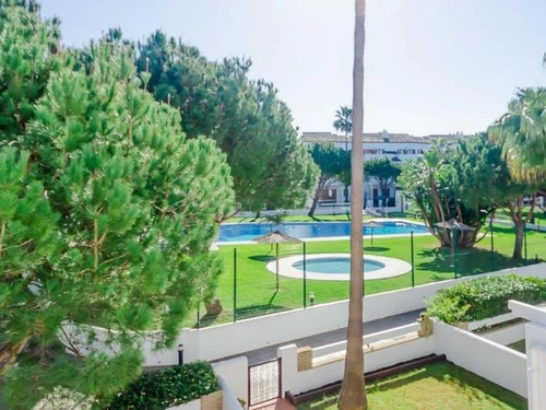 Apartment Chiclana de la Frontera, 2 bedrooms, 4 persons - photo_1011719796407