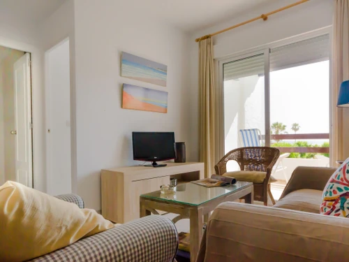 Apartment Conil de la Frontera, 2 bedrooms, 4 persons - photo_1011719804054