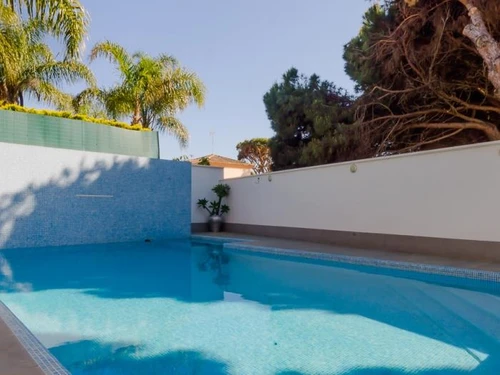 Villa Chiclana de la Frontera, 4 bedrooms, 8 persons - photo_1011719805304