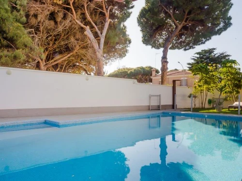 Villa Chiclana de la Frontera, 4 bedrooms, 8 persons - photo_1011719805304