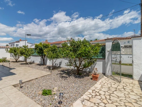 Villa Empuriabrava, 3 Schlafzimmer, 7 Personen - photo_1011720229857
