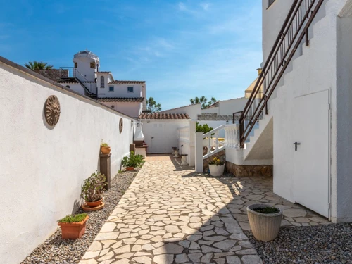 Villa Empuriabrava, 3 Schlafzimmer, 7 Personen - photo_1011720229857