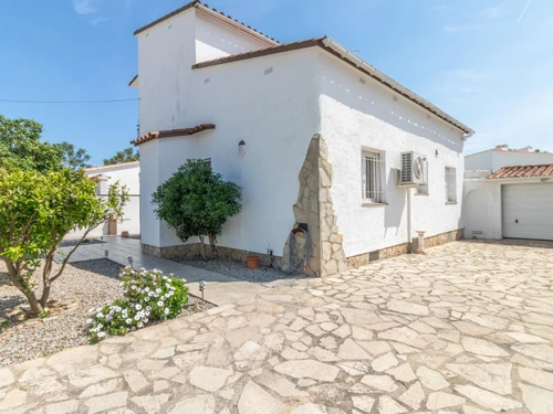 Villa Empuriabrava, 3 Schlafzimmer, 7 Personen - photo_1011720229857