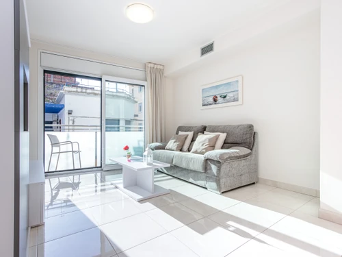 Apartment Roses, 2 bedrooms, 5 persons - photo_19081739423