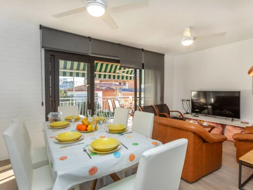 Apartment Coma-ruga, 3 bedrooms, 6 persons - photo_1011721943829