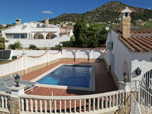 Villa Roses, 3 pièces, 4 personnes - photo_1011696758643